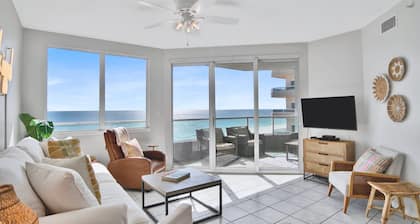 Silver Beach 705 | Beach front, pet friendly, outdoor living room set up!