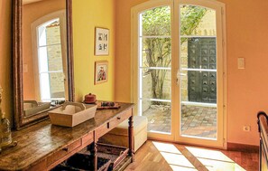 Interior - La Bastide De L'Ecluse (Correns)