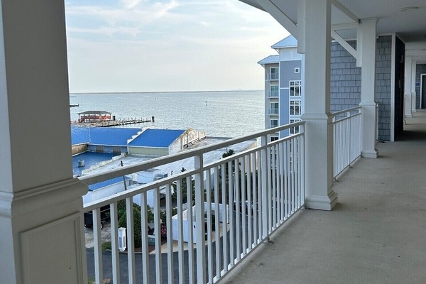 Front Entrance to Condo