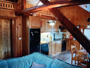 Smart TV, fireplace - Harmony House  (Salvan)