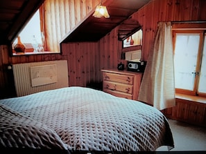2 chambres, coffres-forts dans les chambres, chambres insonorisées