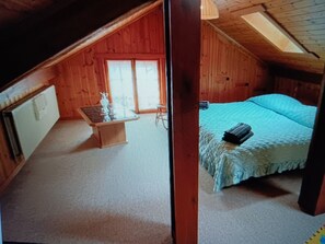 2 chambres, coffres-forts dans les chambres, chambres insonorisées