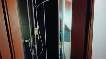 Shower, free toiletries, hair dryer, bathrobes