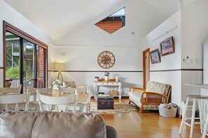 TV - Chalet on Percheron - Margaret River (Margaret River)