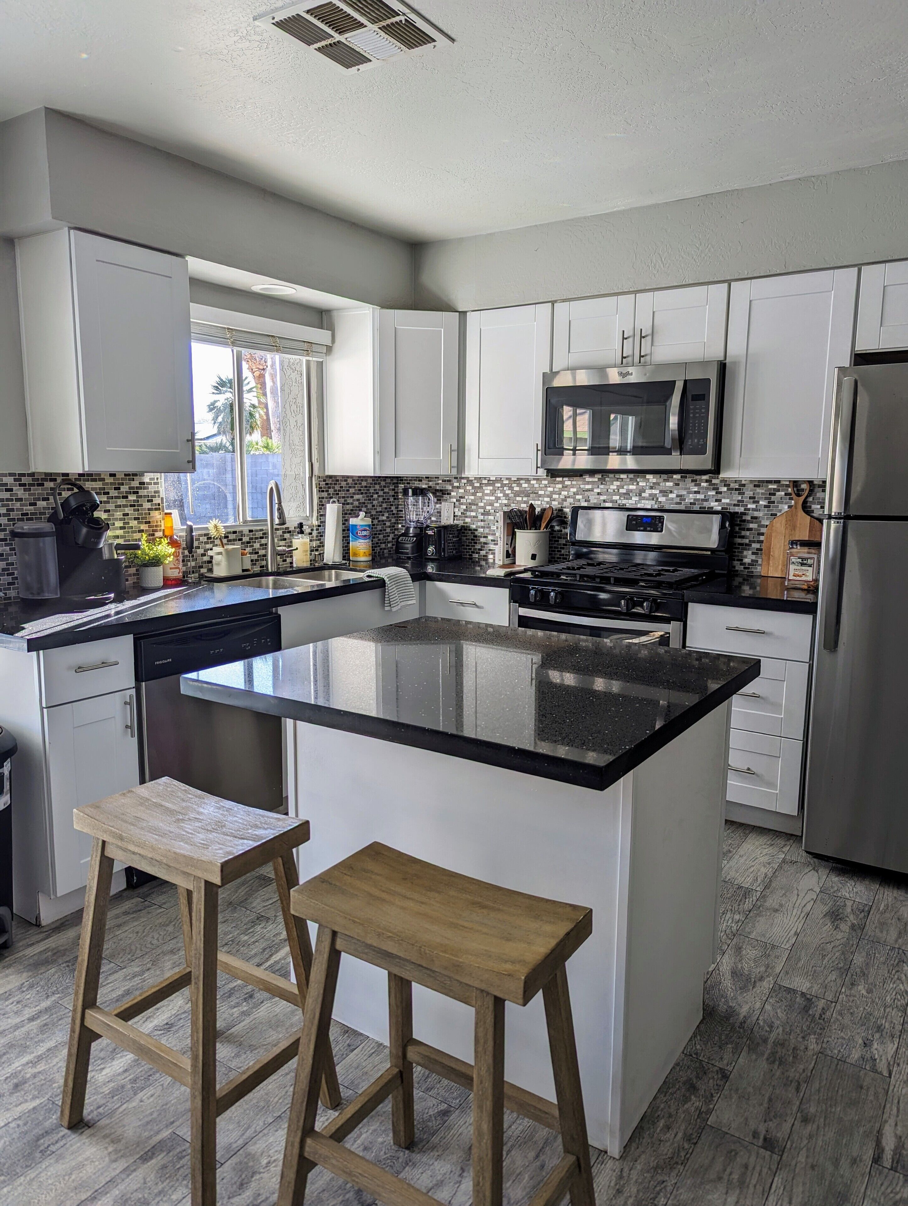 Microwave, oven, stovetop, dishwasher