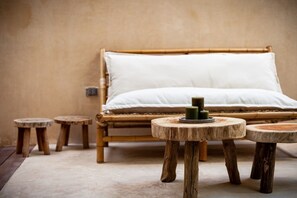 Luxury Villa, Multiple Bedrooms | 8 bedrooms, free WiFi - Azalea 5 Condos 8BR 23 PPL Private Pool (Tulum)