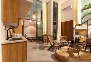 Luxury Villa, Multiple Bedrooms