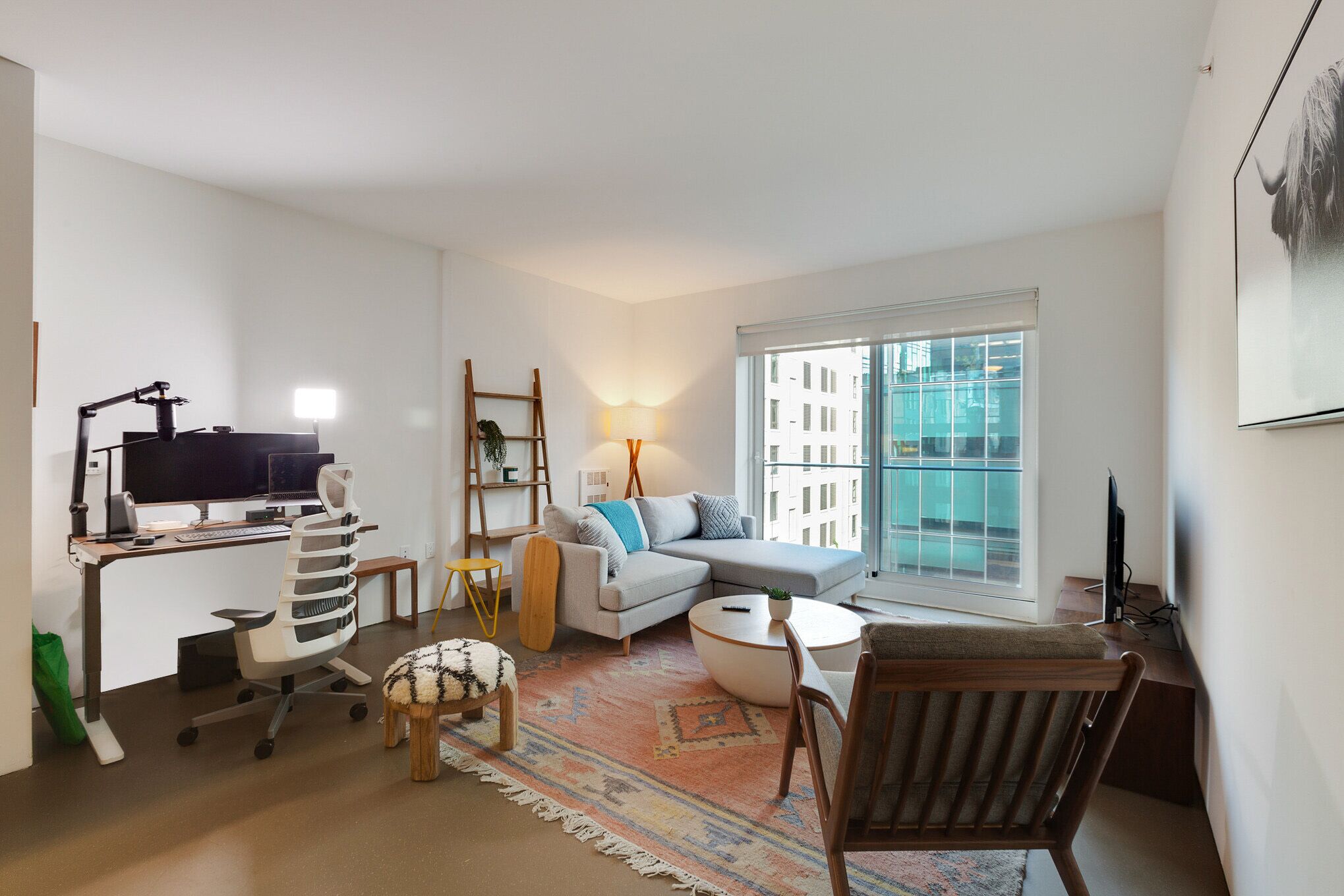 SoMa 1 BR w\/ Office by Anyplace - 10764
