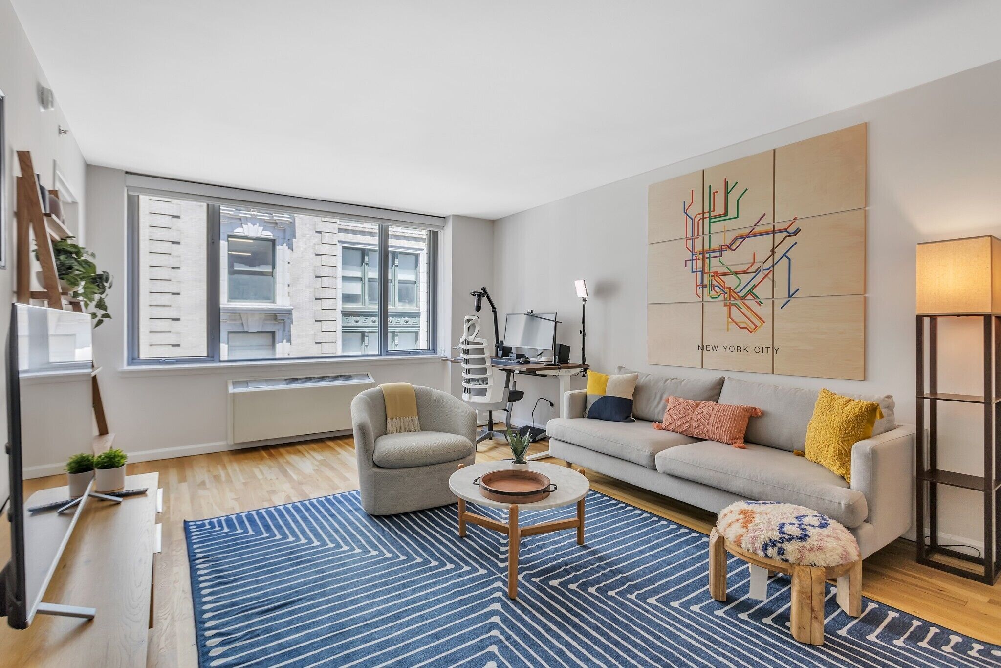 Chelsea 1 BR w/ Office by Anyplace - 11434
