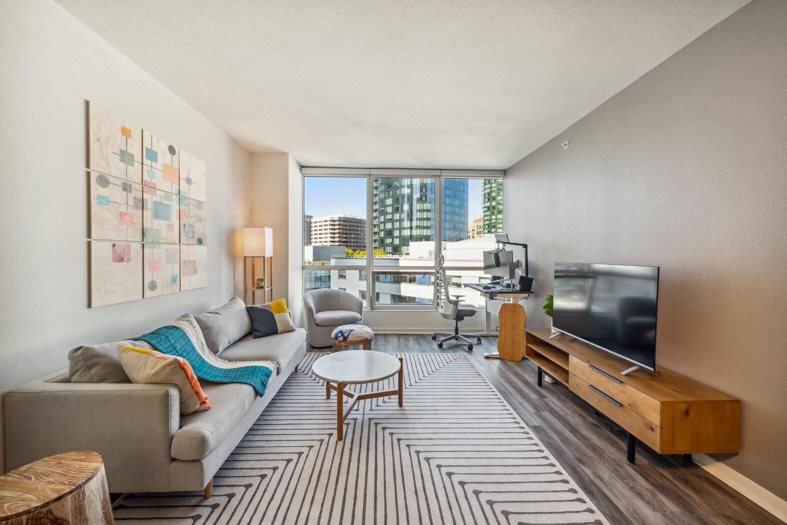 Rincon Hill 1 BR w/ Office by Anyplace - 11447