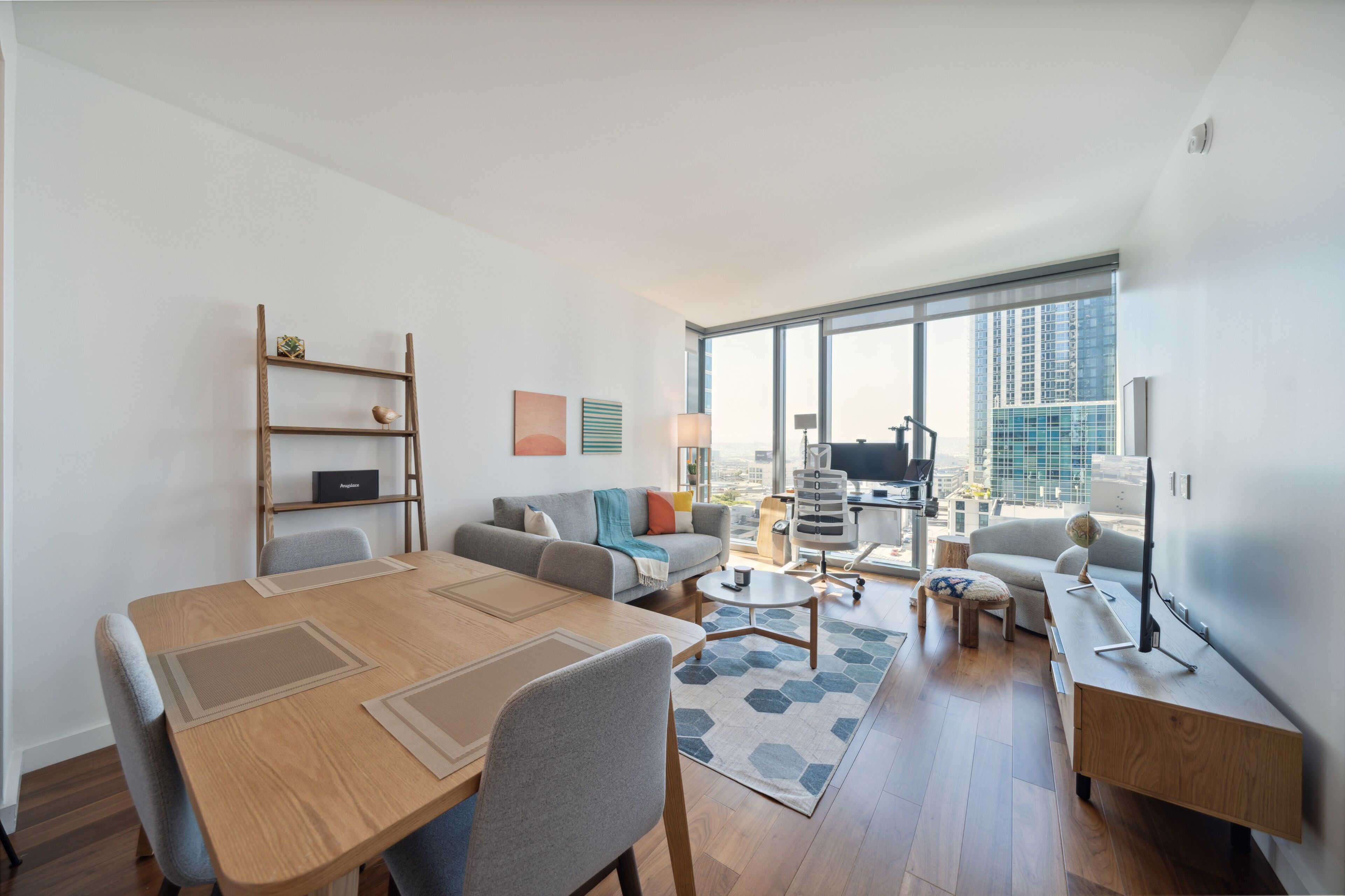 Rincon Hill 1 BR w\/ Office by Anyplace - 11457