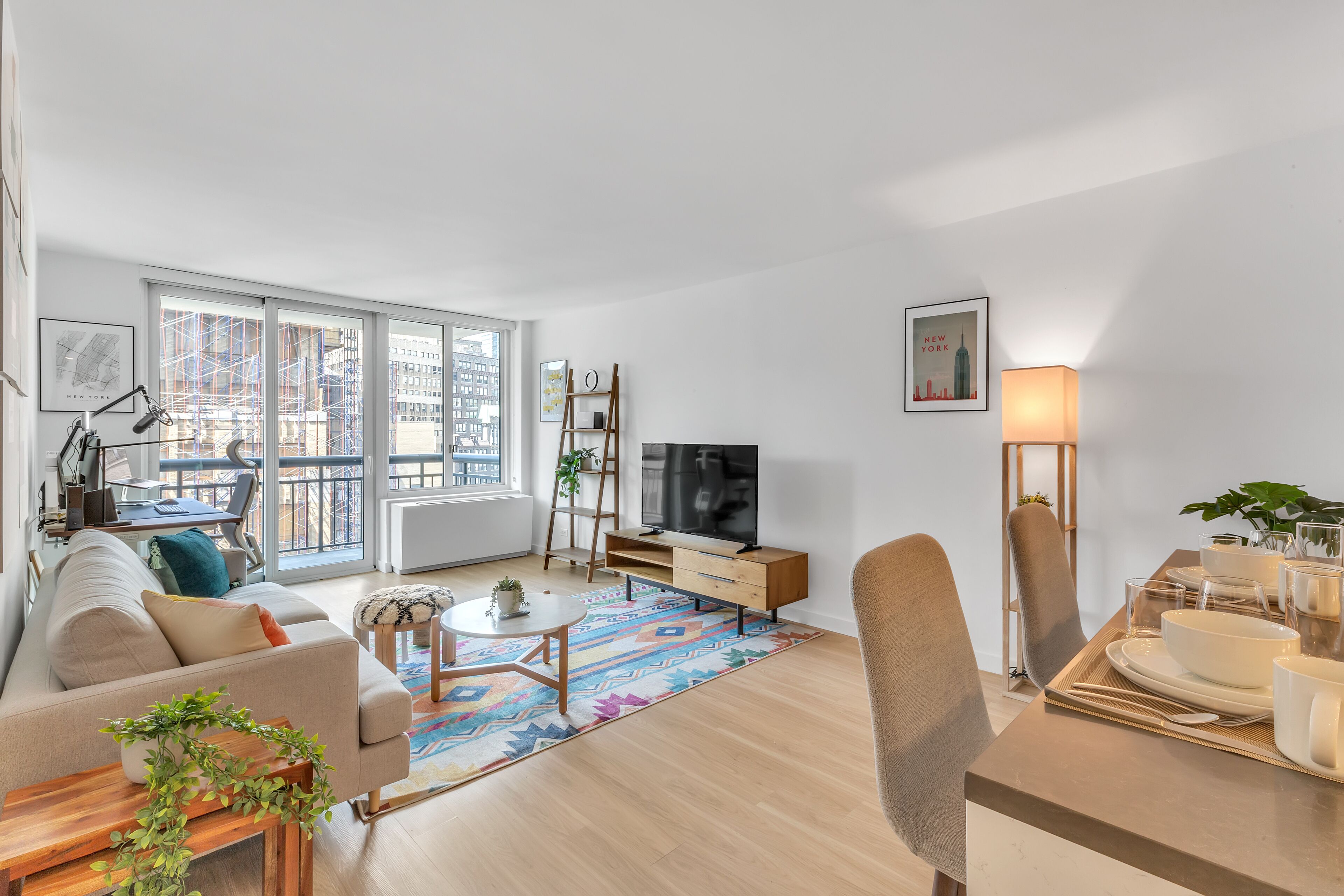 Midtown South 1 BR w/ Office by Anyplace - 11608