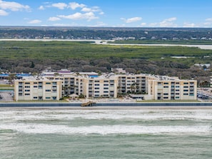 Exterior - Direct Oceanfront with private balcony and beautiful views! (New Smyrna Beach)