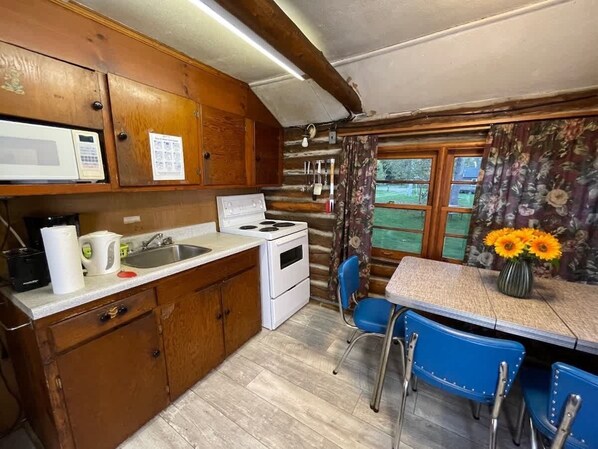 Fridge, microwave, stovetop, cookware/dishes/utensils