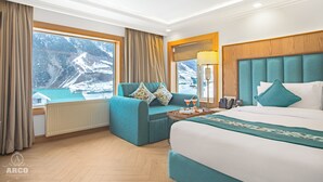Kamar Premium, pemandangan gunung