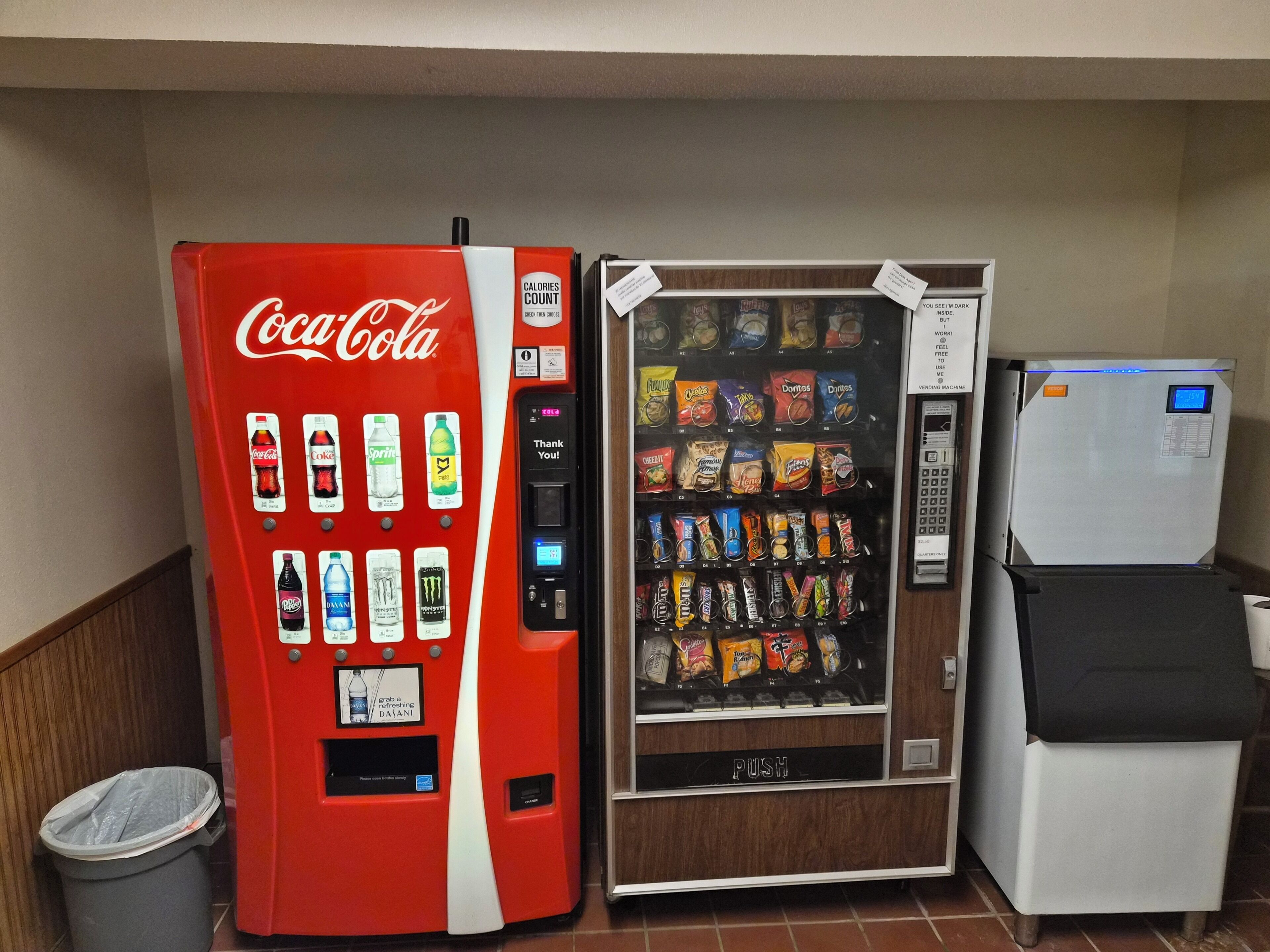Snack bar