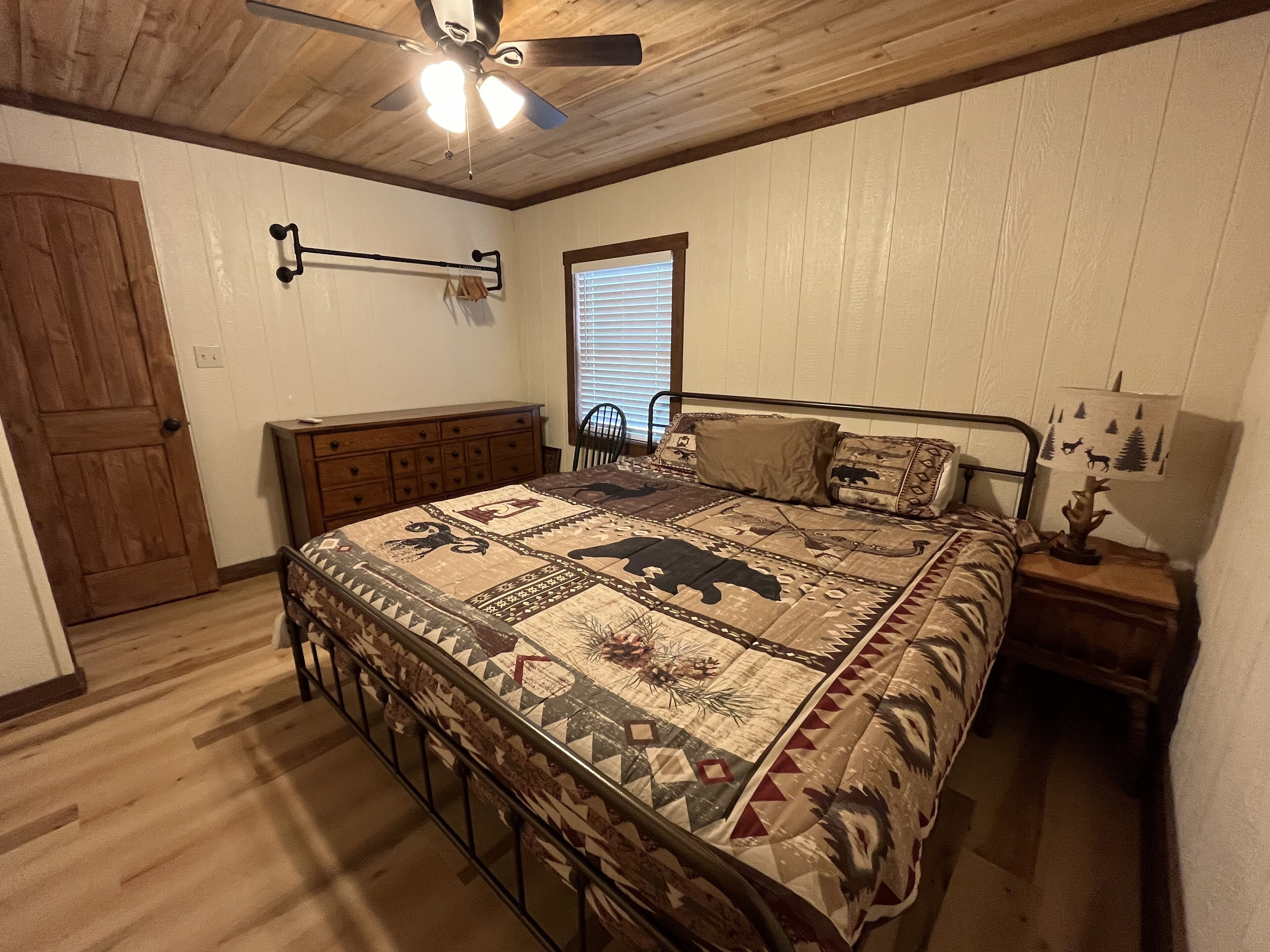 2 habitaciones, wifi gratis y ropa de cama 