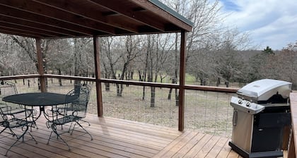 Cross Timbers Country Cabin #2