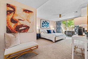 2 habitaciones, escritorio, tabla de planchar con plancha y wifi 