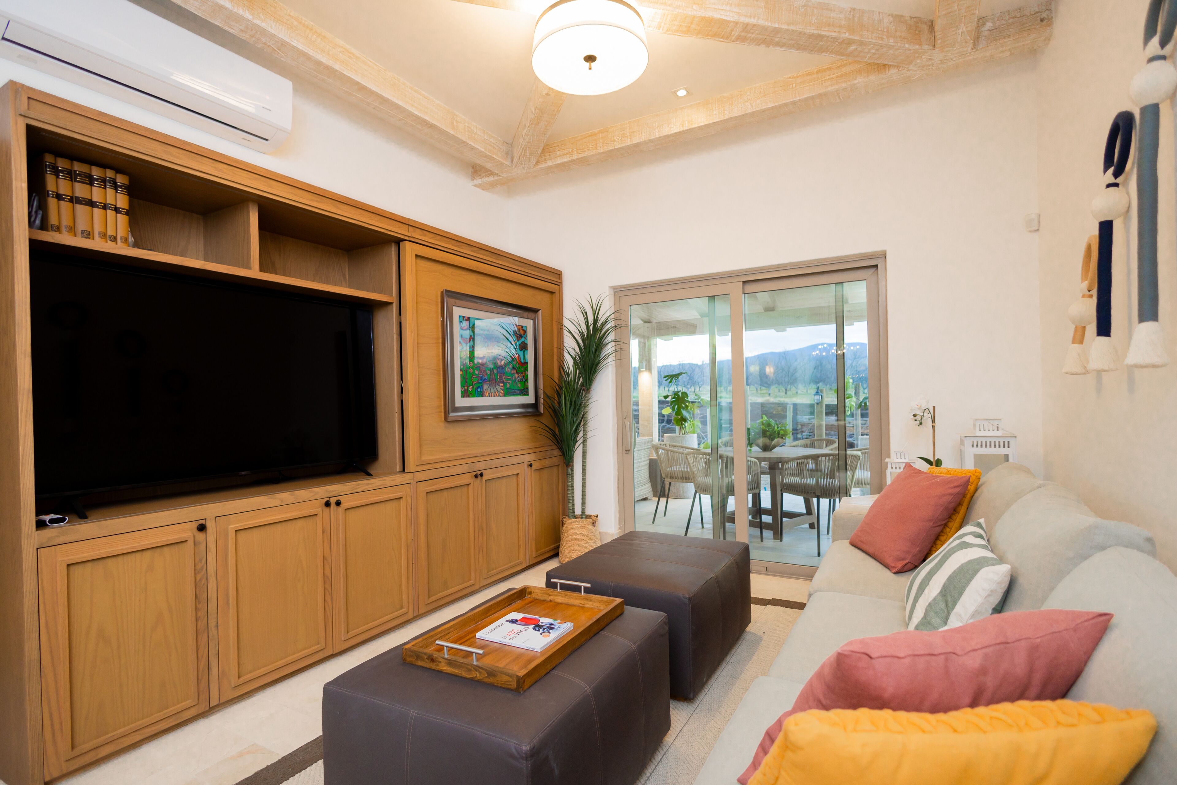 Casa | Área de estar | Smart TV 50 polegadas com canais digitais