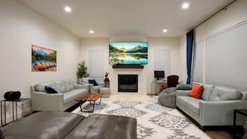 Smart TV, fireplace, video games, stereo