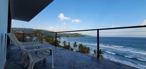 Terrace/patio - 'Malibu in Tobago' (Hope)