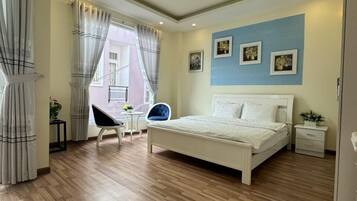 Economy Room, City View | Desk, free WiFi