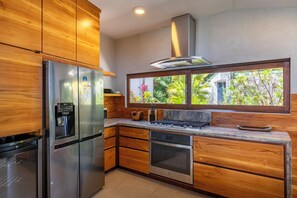 Private kitchen - Sunset views all year 4 bedrooms large terrace (Nosara)