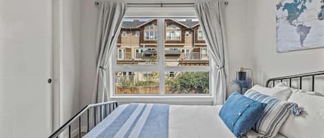 3 Schlafzimmer, Bügeleisen/Bügelbrett, Reisekinderbett, WLAN