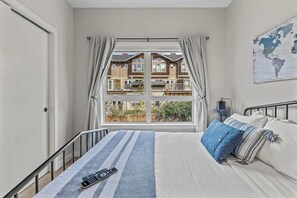 3 bedrooms, iron/ironing board, travel cot, WiFi