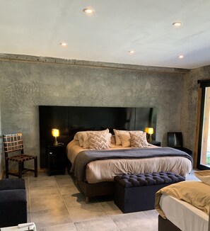 Pillow-top beds, minibar, in-room safe, free WiFi - El Condor Pasa VLA  (Villa La Angostura)