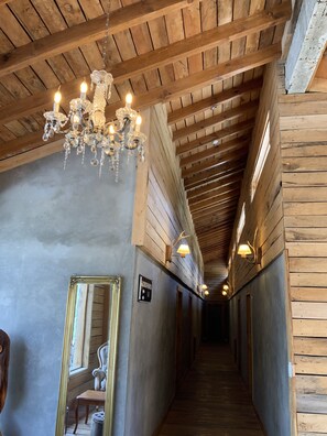 LED TV, heated floors - El Condor Pasa VLA  (Villa La Angostura)