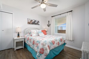 2 chambres, bureau, fer et planche à repasser, Wi-Fi gratuit