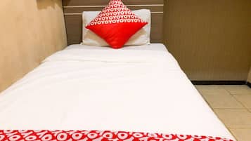 Standard Single Room | Free WiFi, bed sheets