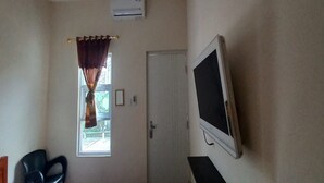 Imej tidak diklasifikasikan, 4 daripada 19, butang
