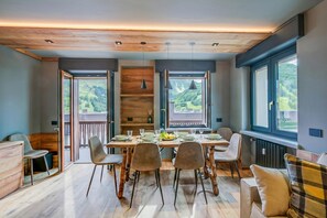 Dining - Simona Luxury Apartment few steps from sk, Sestriere, Italy (Sestriere)