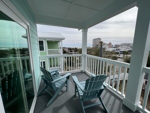 Property grounds - New Ocean View Home with Garage, EV Charger Level 2, the Boardwalk@Myrtle Beach (Myrtle Beach)