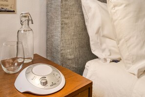 1 bedroom, desk, WiFi, bed sheets - Santa Casa | Elegant Junior Suite in Roma Norte (Ciudad de México)