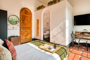 1 Schlafzimmer, Schreibtisch, WLAN, Bettwäsche