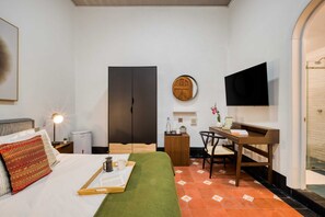 1 室のベッドルーム、デスク、WiFi、ベッドシーツ