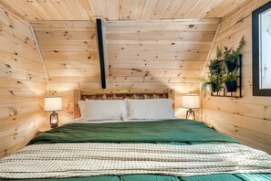 2 Schlafzimmer, Schreibtisch, Bügeleisen/Bügelbrett, kostenloses WLAN