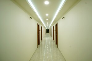 Interior - Dream Inn By Nexottel (Wadhwan)