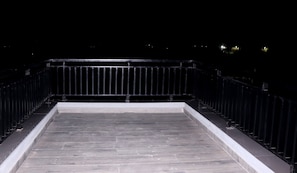 Premium Suite, Balcony, City View | Balcony