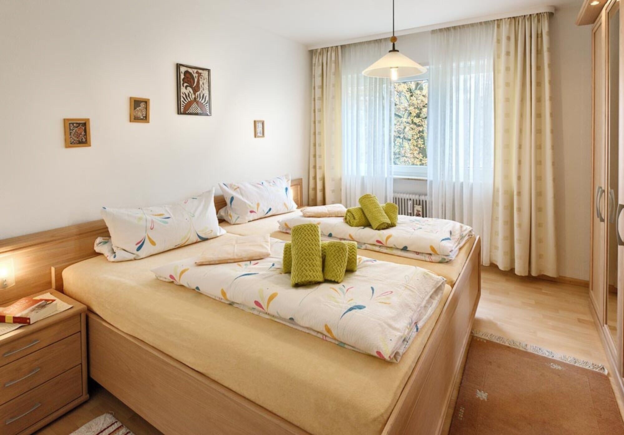 1 bedroom, iron/ironing board, WiFi (free), bed sheets