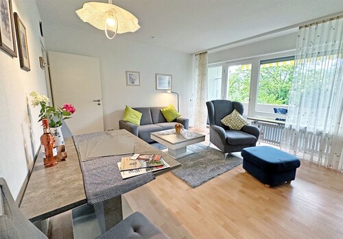 Ferienwohnung "Am Kurpark" mit Balkon und WLAN