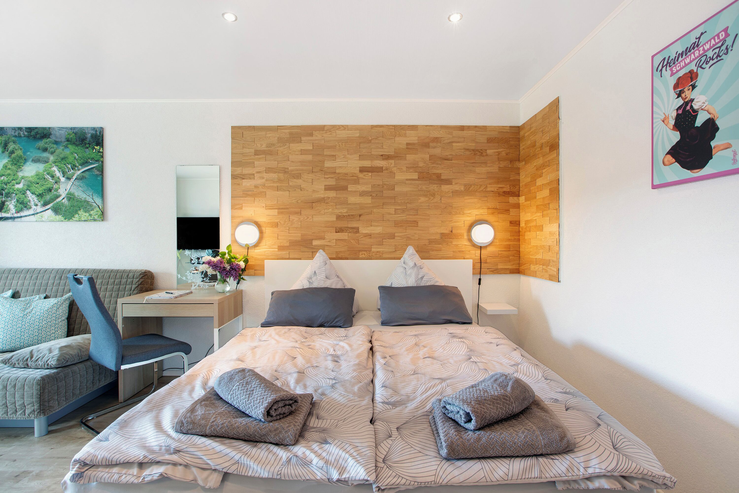 1 habitación, tabla de planchar con plancha, wifi gratis y ropa de cama 