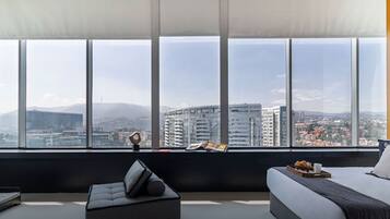 1 Schlafzimmer, Schreibtisch, Bügeleisen/Bügelbrett, Bettwäsche