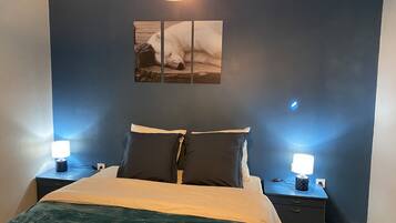 3 bedrooms, iron/ironing board, travel crib, free WiFi