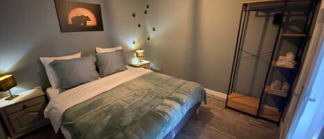 3 Schlafzimmer, Bügeleisen/Bügelbrett, Reisekinderbett, kostenloses WLAN