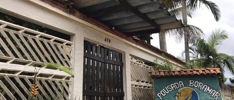 Façade de l’hébergement